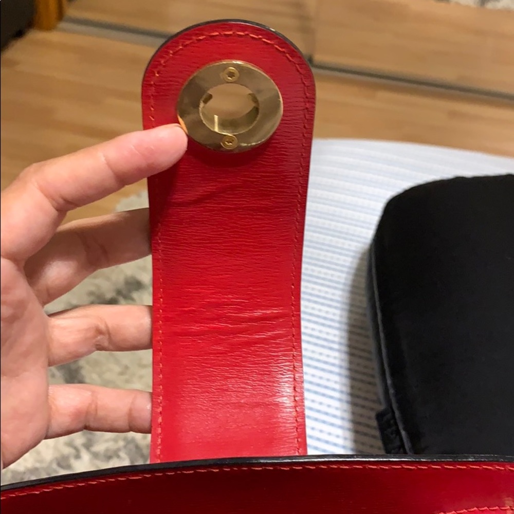 LV red shoulder bag (authentic) - Picture 9 of 14